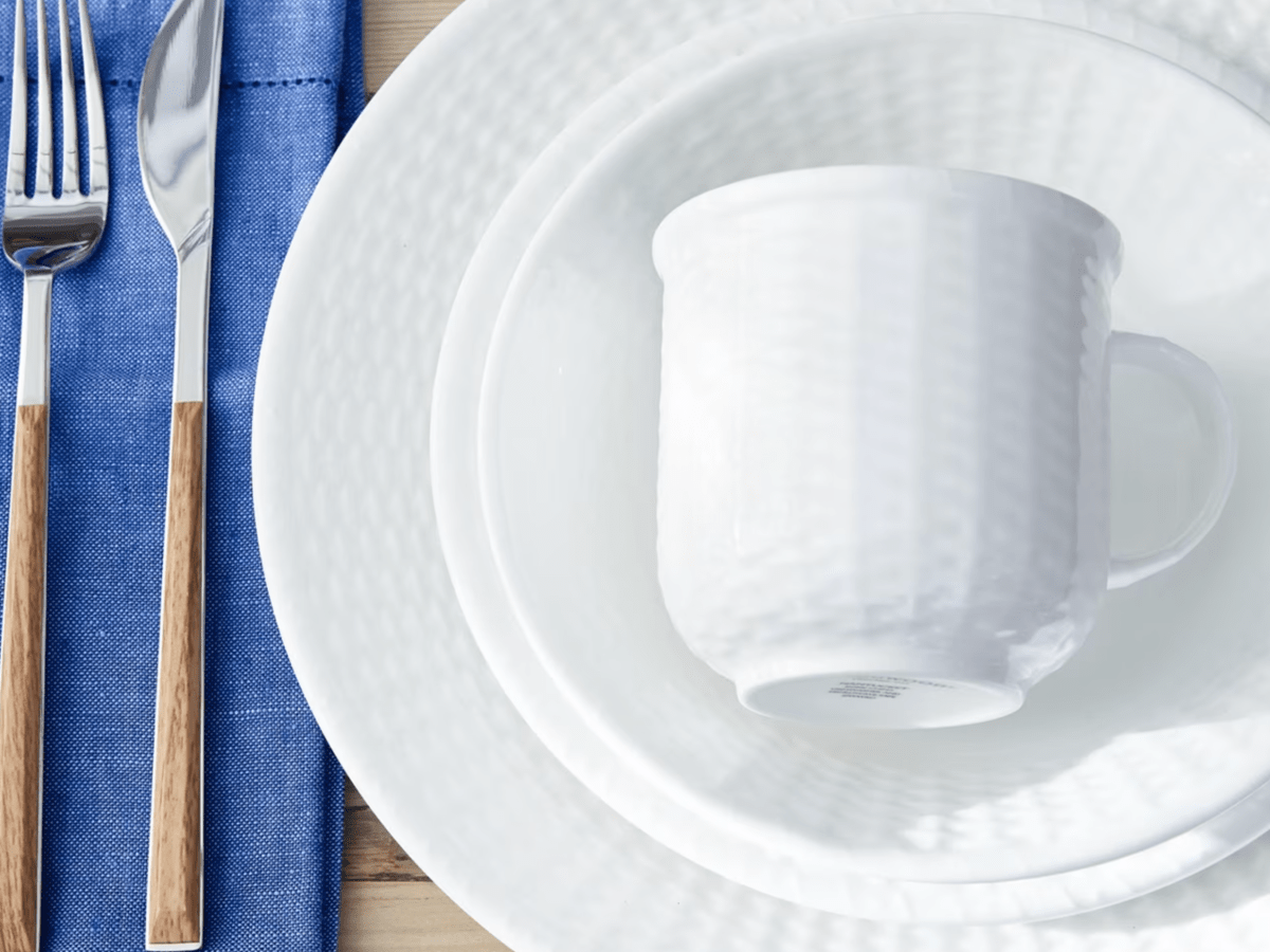 Unveiling Elegance: The Wedgwood Nantucket Basket Stacking Bowl
